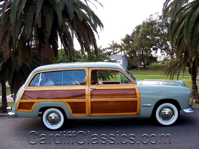 1949 Ford Woody Wagon