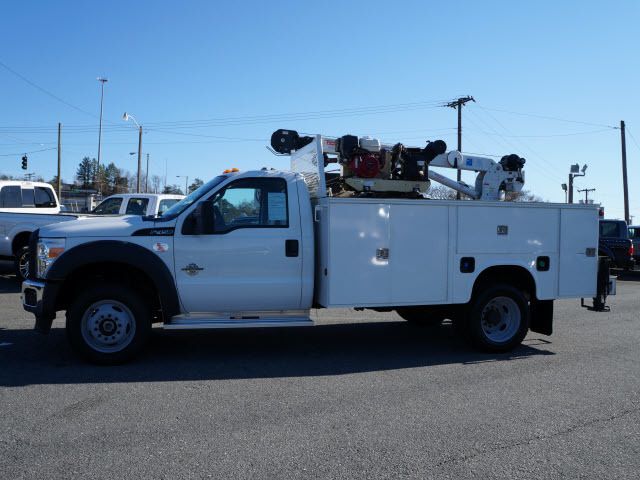 2011 Ford Super Duty F-450 Base Trim